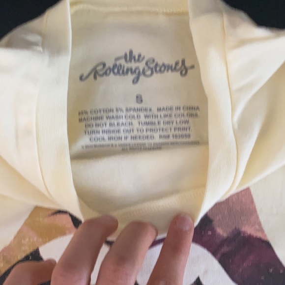 Rolling Stones Crop - Picture 2 of 2